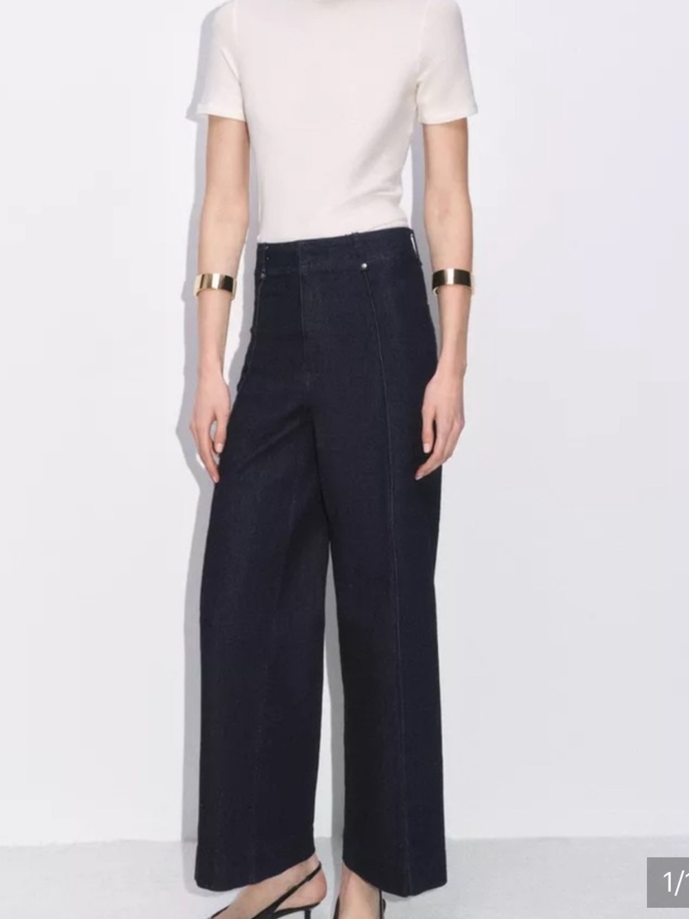 Sold out! Zara high rise wide leg navy jeans with middle hemline detail. Size 10